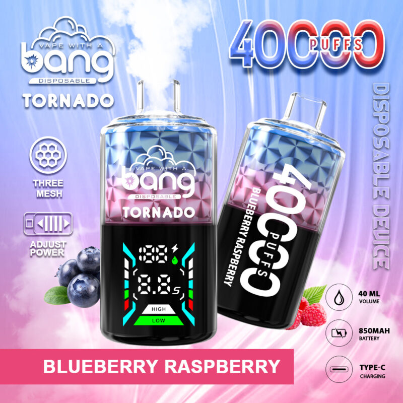 Une image promotionnelle pour un appareil de vapotage jetable étiqueté « Bang Tornado » au goût de myrtille framboise, affichant sa capacité de 40 000 bouffées, la taille de la batterie, la fonction de puissance réglable et le type de charge, avec des images colorées de fumée et de fruits en arrière-plan.