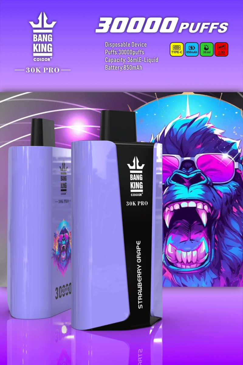 „Bang King 30K Pro Einweg-Vaporizer in Lila, bietet 30.000 Züge, 36 ml E-Liquid-Kapazität, 850 mAh-Akku und Aufladen über Typ C, mit Erdbeer-Trauben-Geschmacksmarke und lebendiger Gorilla-Grafik im Hintergrund.“
