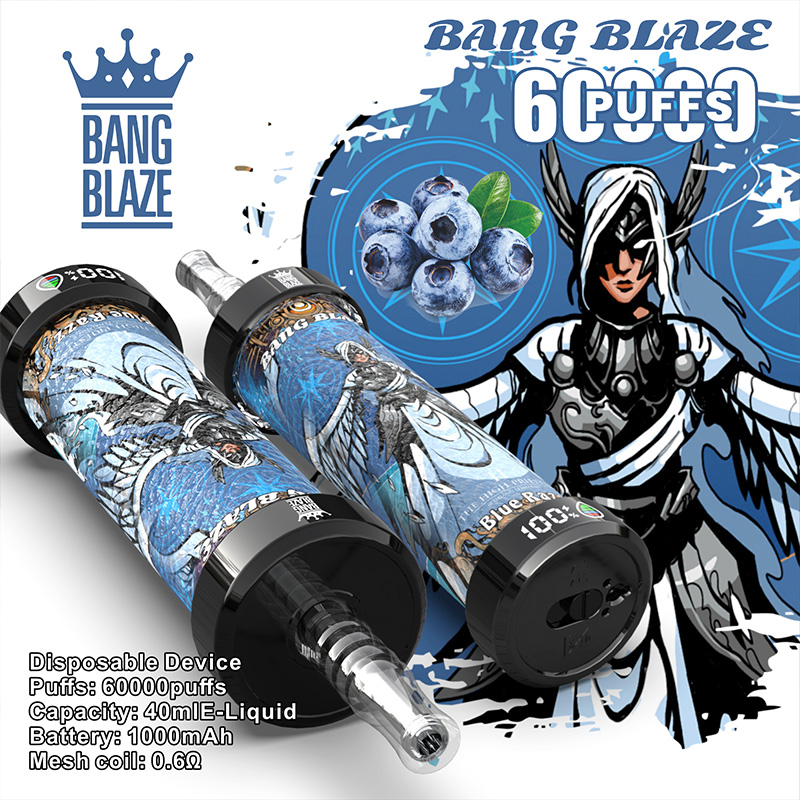 Pubblicità grafica per un dispositivo di svapo usa e getta denominato Bang Blaze con immagini al gusto di mirtillo, che mostra le specifiche del prodotto insieme a illustrazioni artistiche di personaggi e uno sfondo nei toni del blu.