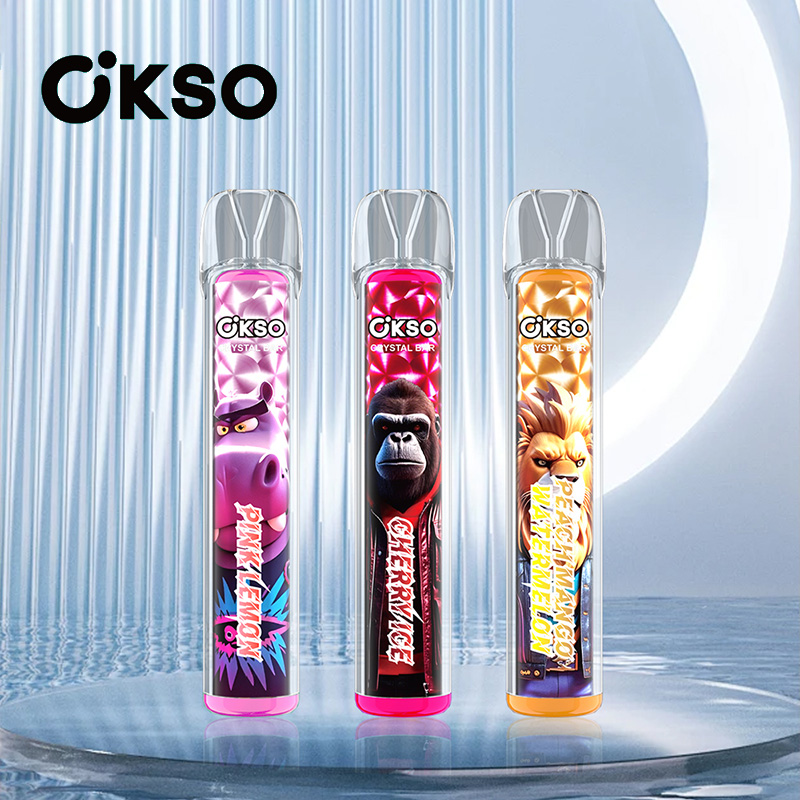 Tre färgglada OKSO vape-tuber med tecknade djurmönster märkta Pink Lemon, Cherry Ice och Peach Mango Watermelon, mot en futuristisk, självlysande bakgrund.